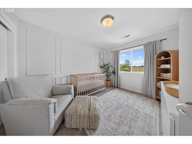 1147 N FAIRHOPE Pl, Ridgefield, WA 98642