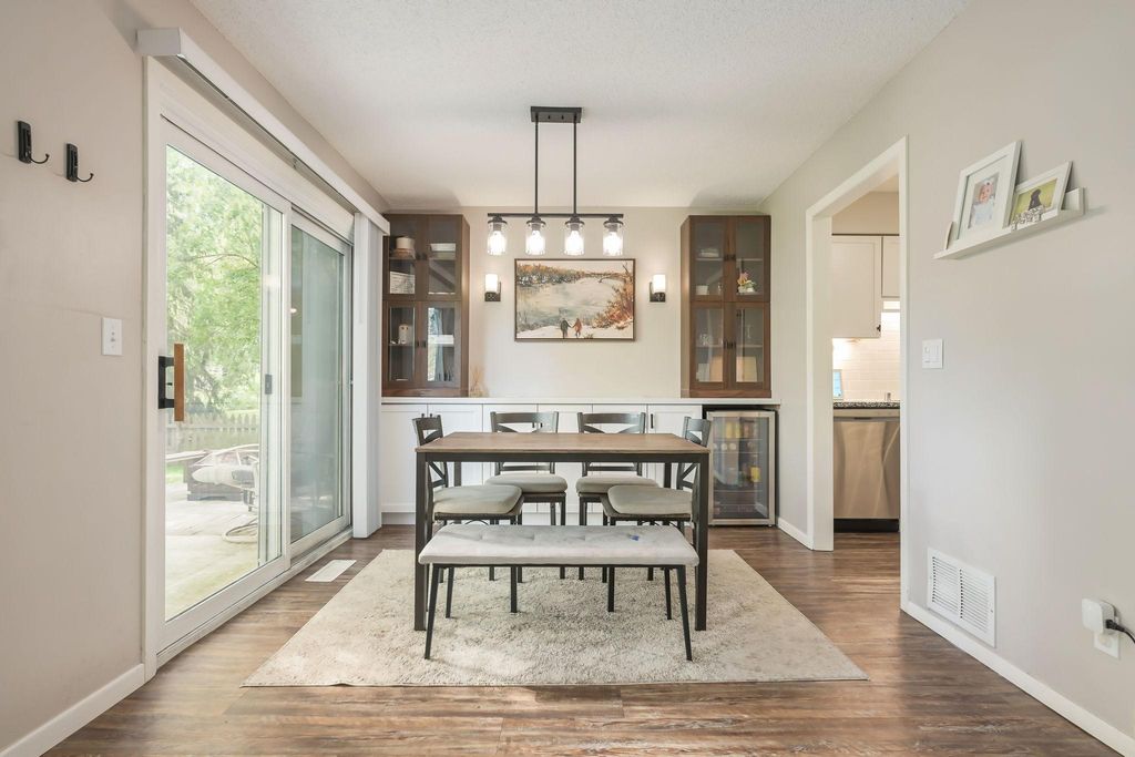 1701 James Place, Burnsville, MN 55337 — photo 4
