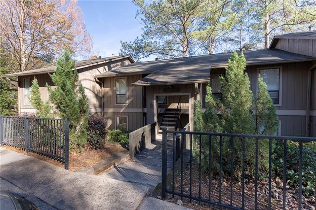 8740 ROSWELL Road 10A, Atlanta, GA 30350