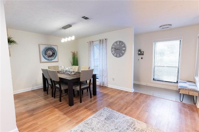 8740 ROSWELL Road 10A, Atlanta, GA 30350