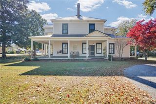 115 N Magnolia Street, Raeford, NC 28376