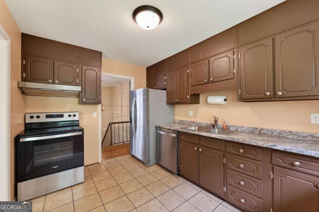 2648 Bent Hickory Drive SE, Smyrna, GA 30082