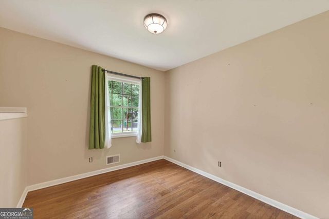 2648 Bent Hickory Drive SE, Smyrna, GA 30082