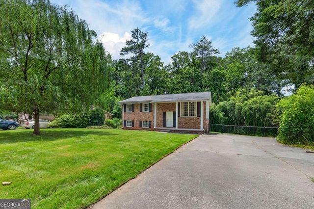 2648 Bent Hickory Drive SE, Smyrna, GA 30082