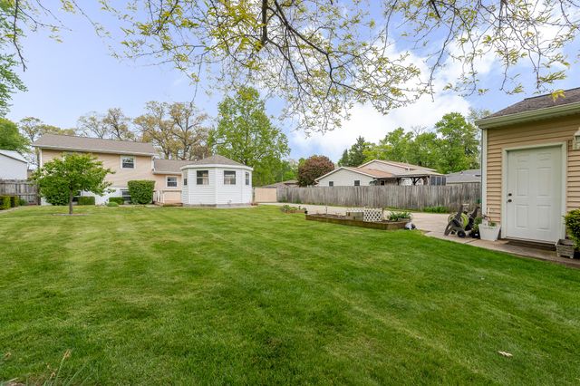 5361 Independence Avenue, Portage, IN 46368