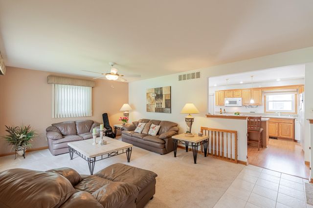 5361 Independence Avenue, Portage, IN 46368