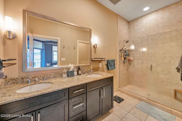 324 E Main St 327, Louisville, KY 40202