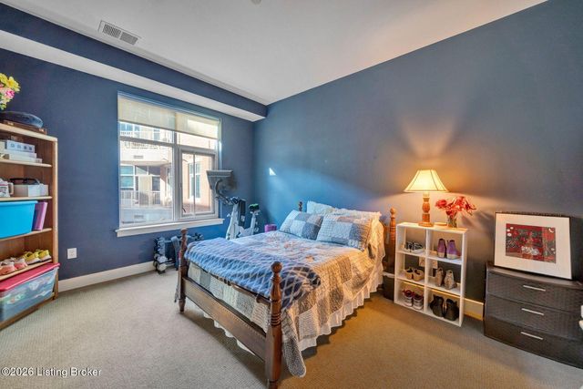 324 E Main St 327, Louisville, KY 40202