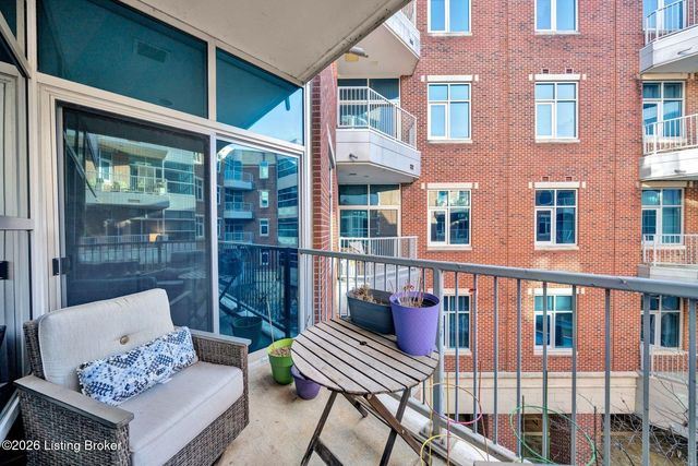 324 E Main St 327, Louisville, KY 40202