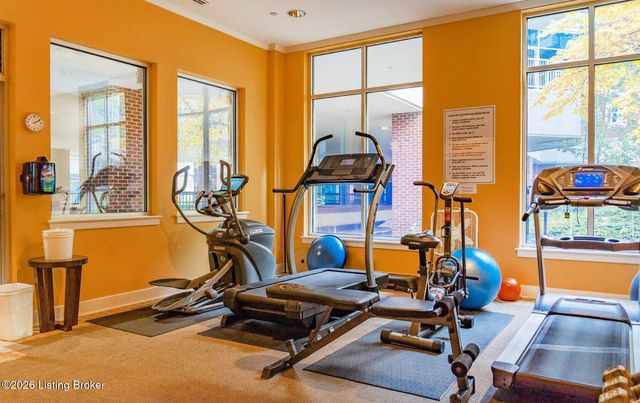 324 E Main St 327, Louisville, KY 40202