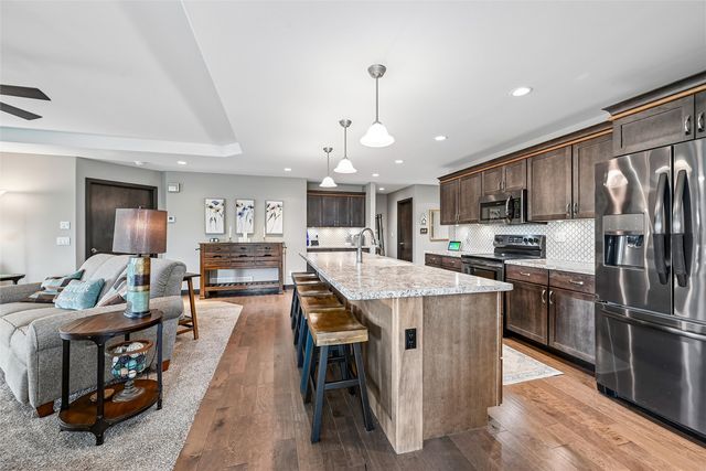 3615 Bluebird Drive SW, Cedar Rapids, IA 52404
