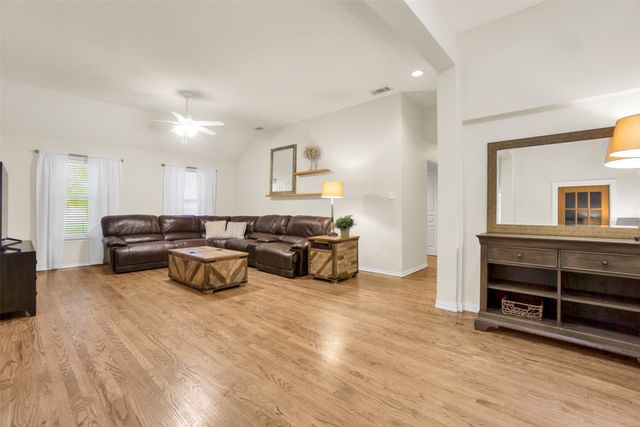 632 Creek View Drive, Prosper, TX 75078