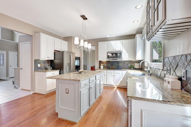6215 Holly Hill Lane, West Chester, OH 45069