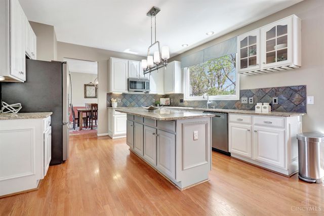 6215 Holly Hill Lane, West Chester, OH 45069