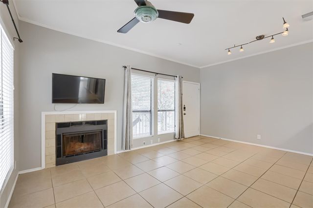 802 S 1st ST 206, Austin, TX 78704
