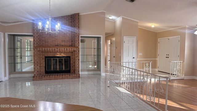 301 Nesbitt Street NE, Palm Bay, FL 32907