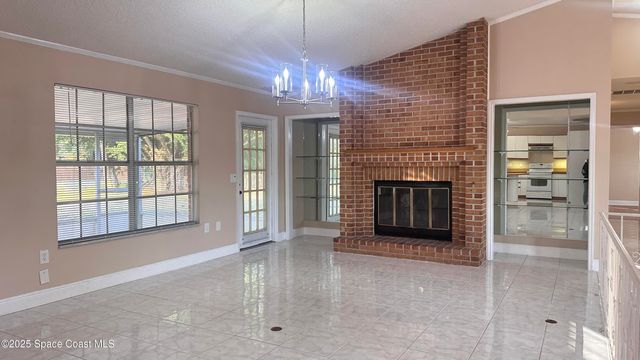 301 Nesbitt Street NE, Palm Bay, FL 32907