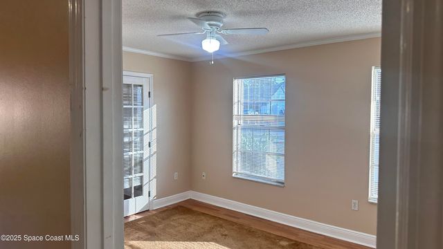 301 Nesbitt Street NE, Palm Bay, FL 32907