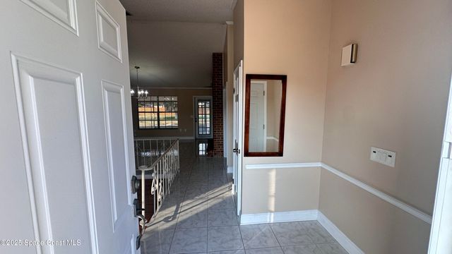 301 Nesbitt Street NE, Palm Bay, FL 32907