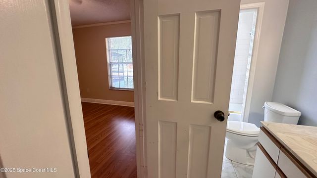 301 Nesbitt Street NE, Palm Bay, FL 32907