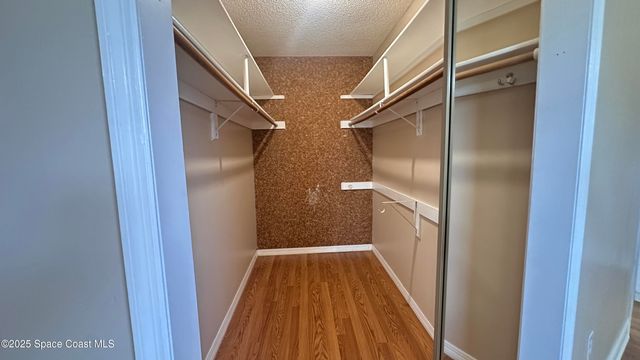 301 Nesbitt Street NE, Palm Bay, FL 32907