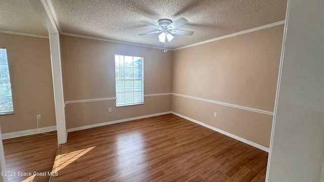 301 Nesbitt Street NE, Palm Bay, FL 32907