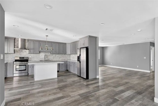 1175 N Alexandria Avenue, Los Angeles, CA 90029