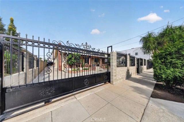 1175 N Alexandria Avenue, Los Angeles, CA 90029