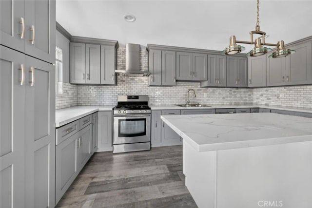1175 N Alexandria Avenue, Los Angeles, CA 90029