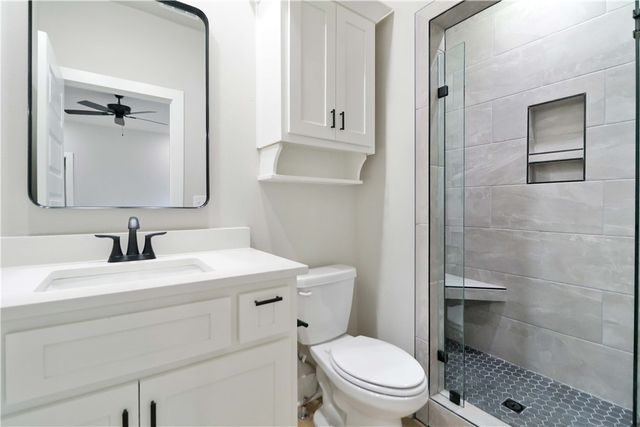 15 Whithorn Drive, Bella Vista, AR 72715