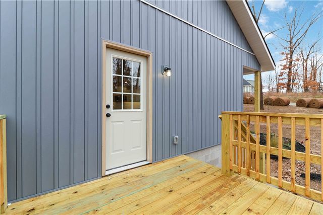 15 Whithorn Drive, Bella Vista, AR 72715