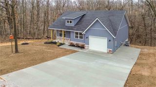 15 Whithorn Drive, Bella Vista, AR 72715
