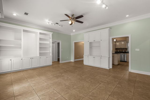 348 Cameron, Hattiesburg, MS 39402