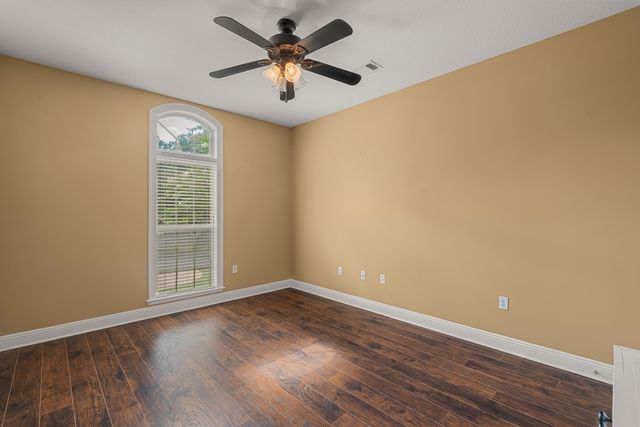 348 Cameron, Hattiesburg, MS 39402