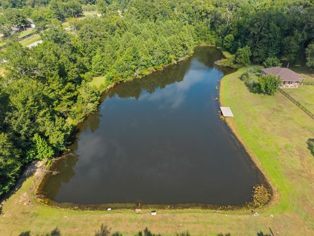 348 Cameron, Hattiesburg, MS 39402
