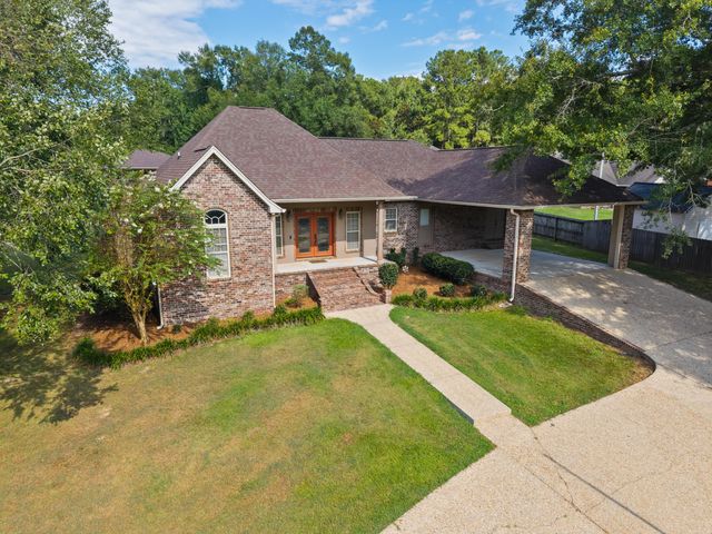348 Cameron, Hattiesburg, MS 39402