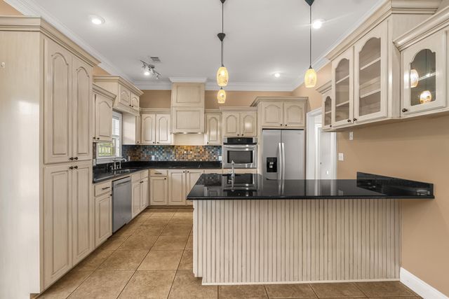 348 Cameron, Hattiesburg, MS 39402