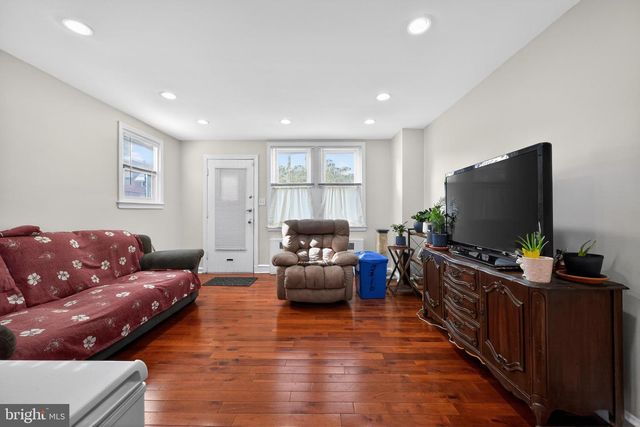 5784-86 NASSAU RD, Philadelphia, PA 19131
