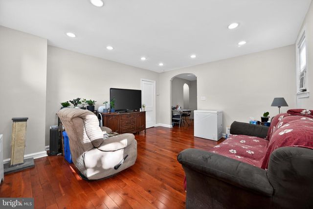 5784-86 NASSAU RD, Philadelphia, PA 19131