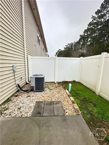 180 Canyon Oak Loop, Richmond Hill, GA 31324