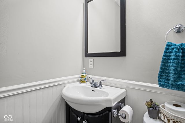 640 Blossom Drive, Avon, IN 46123