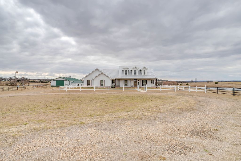 375 J B Vandiver Loop, Moody, TX 76557