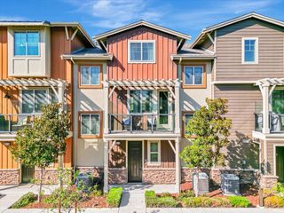 897 Tranquility Circle 12, Livermore, CA 94551