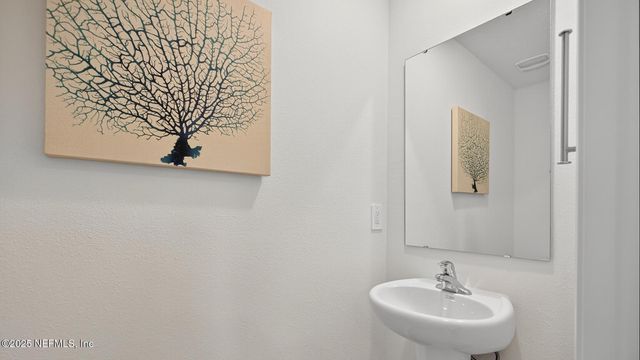 5900 VICTORIA CREEK Lane, Jacksonville, FL 32219