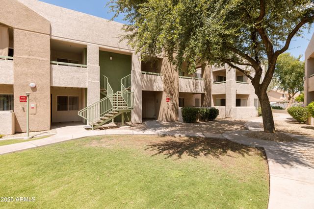 1295 N ASH Street 817, Gilbert, AZ 85233