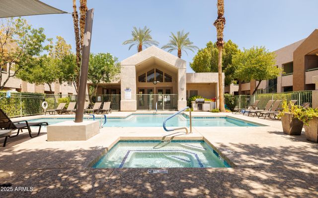 1295 N ASH Street 817, Gilbert, AZ 85233