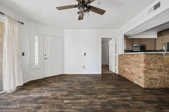 1295 N ASH Street 817, Gilbert, AZ 85233