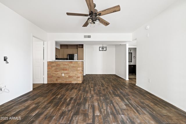 1295 N ASH Street 817, Gilbert, AZ 85233