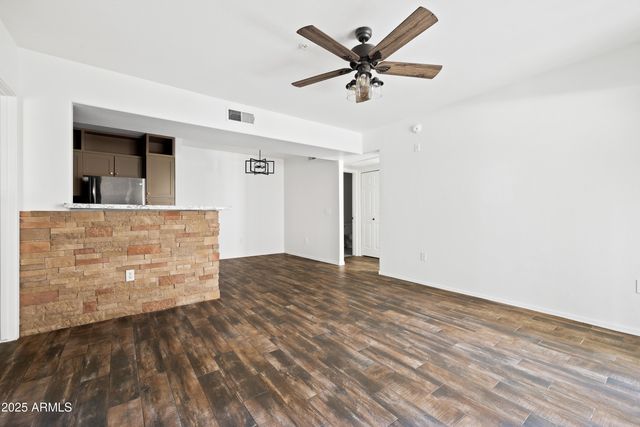 1295 N ASH Street 817, Gilbert, AZ 85233