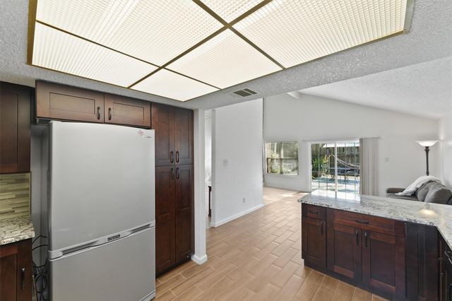 7715 Candlegreen Lane, Houston, TX 77071